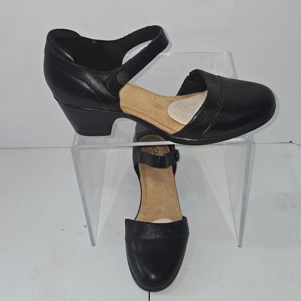 Clarks Collection Black Leather Mary Jane Pumps Floral Embossed Heels Womens 9 M